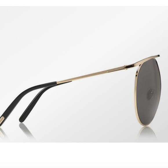 STEVIE SUNGLASSES COLOR: SHINY ROSE GOLD / SMOKE